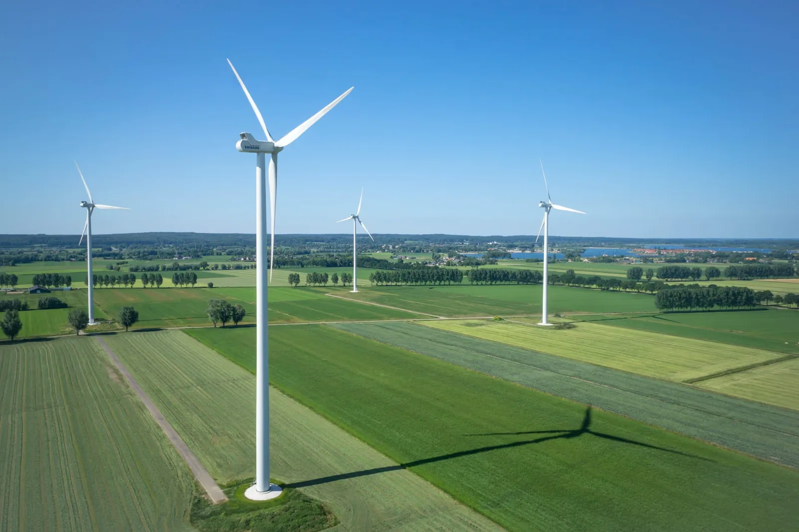 Windturbines bij de Eurus Energy-locatie in Duiven met redundante 5G-connectiviteit